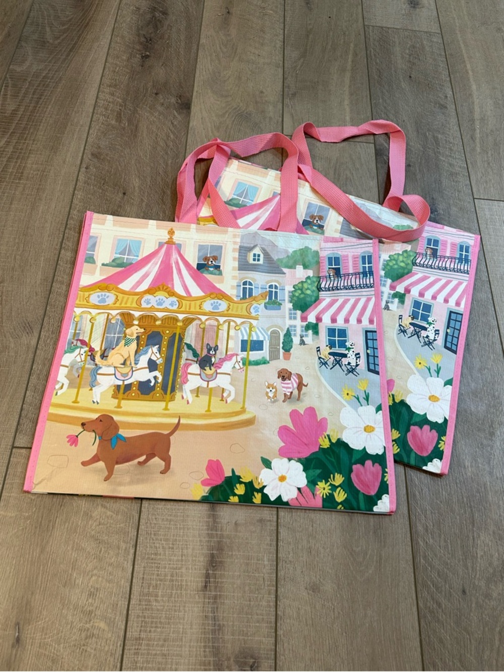 Homegoods TJMaxx Marshalls Dog Carousel Print Shopper Tote Bags Set of 2 NWOT - Picture 2 of 2